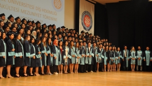 Egeli genç diş hekimleri sağlık sektörüne  uğurlandı