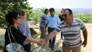 Gördesli Üreticinin Yüzü Büyükşehirle Gülüyor