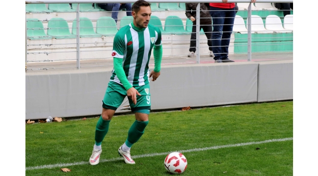 Tecrübeli Forvetle Sözleşme Yenilendi