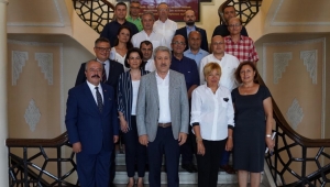 Ziraatçı Rektör’den tarım alanında model fabrika önerisi