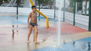 Büyükşehir Sırılsıklam Eğlendiriyor