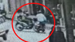 ÇARPIŞMA GÜVENLİK KAMERASINA YANSIDI