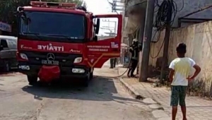 Evin mutfağında çıkan yangın korkuttu