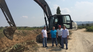 KUMKUYUCAK’A 6 BUÇUK KİLOMETRELİK DERE TEMİZLİĞİ