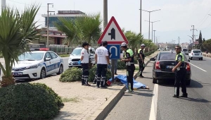 Manisa'da otomobilin çarptığı yaşlı adam öldü