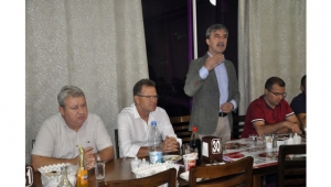 Şirin’den futbolculara: ‘Başarıların ardı ardına geldiği bir Turgutluspor bekliyoruz’