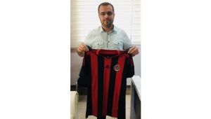 Turgutluspor taraftarının desteğini bekliyor