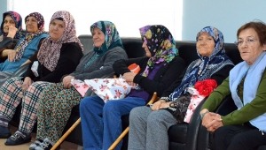 1 Ekim Dünya Yaşlılar Günü'nde Huzurevi sakinleri ziyaretçilerini bekliyor