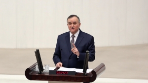 MHP’Lİ AKÇAY’DAN MECLİSE KESİN HESAP KOMİSYONU ÖNERİSİ