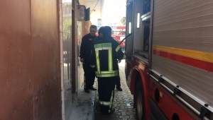 MUTFAKTA  BEŞ BİN LİRA YAKIN MADDİ HASAR