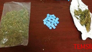 Üzerinde esrar ve uyuşturucu hapla yakalandı