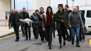 Hırsızlık şüphelileri, 'otelde yer var' denilerek yakalandı