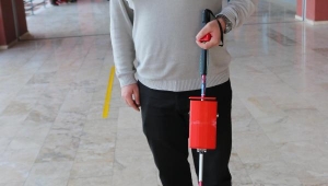 Akıllı bastonla engellilerin hayatı kolaylaşacak