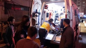 Av tüfeğini temizlerken, kendini vurdu