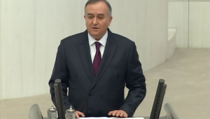 MHP’Lİ AKÇAY MALİYE ÇALIŞANLARININ SESİ OLDU