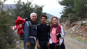 Olympos dağcılık ve doğa sporları kulübü olarak sezonun on ikinci etkinliğini Vişneli-Nazar köy parkurunda gerçekleştirdik.