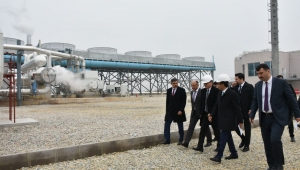 VALİ DENİZ, TARIMA DAYALI İHTİSAS SERA ORGANİZE SANAYİ BÖLGESİ ARSASINI İNCELEDİ