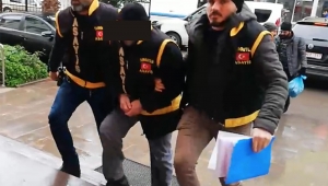 Yeğenini öldüren, ağabeyini yaralayan zanlı adliyeye sevk edildi