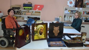 3 bedensel engelli arkadaşa, 'Devlet Sanatçısı' unvanı