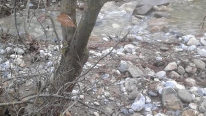 3 gündür kayıptı, dere kenarında cesedi bulundu