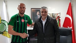 Akhisarspor'da Cocalic imzaladı