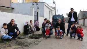 Kendi imkanlarıyla bağlattıkları kanalizasyon 10 yıl dayandı