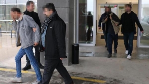 Manisa'da 'swinger' operasyonu: 6'sı kadın 18 gözaltı 