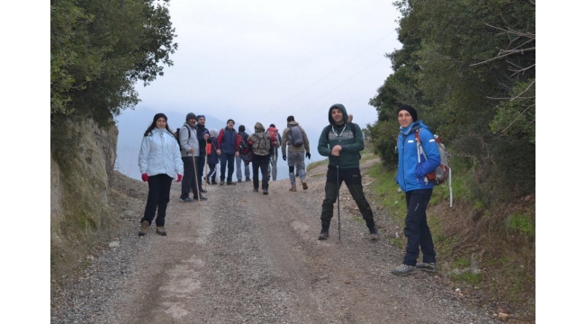 Olymposlular Kelebek deresi şelalesi parkurunda