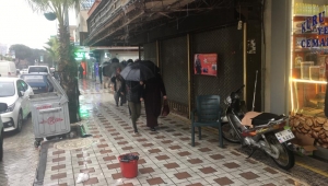 Sağanak yağış etkili oluyor