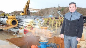 Tarlalarına sıcak su dolan 5 çiftçinin zararı karşılanacak