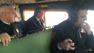 VALİ DENİZ' DEN, HELİKOPTERLİ TRAFİK DENETİMİ