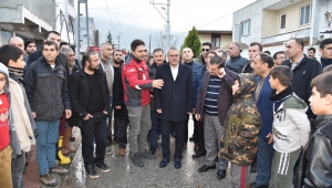 VALİ DENİZ, YAĞMURDAN ETKİLENEN MAHALLELERİ VE TARIM ARAZİLERİNİ İNCELEDİ