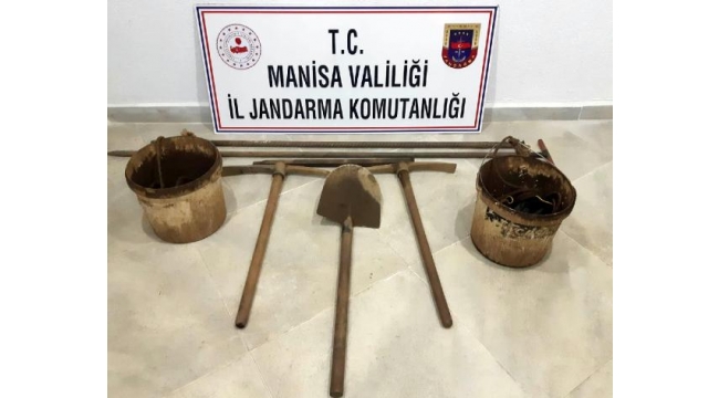 Sit alanında kaçak kazıya 4 gözaltı