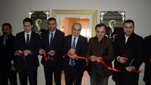 Cezaevinde açılan kuaföre 'Salon Kader' adı verildi