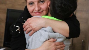 Koruyucu annelik yaptığı çocuklara hayatını adadı