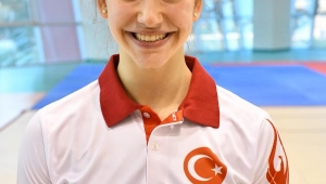 Manisa'nın gururu Ayşe Begüm Onbaşı'nın büyük heyecanı