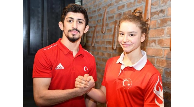 Ayşe ve Kerem'in hedefi hep zirve