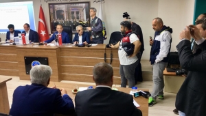 Başkan Akın : “Turgutlu halkı sandıkta kararını verdi. Bizlere ‘birlikte yönetin’ mesajını ifade etti