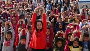 Okulda önce spor sonra ders