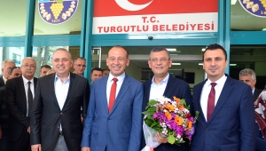 ÖZEL :Ötekileştirme, itme kalkma, kimsenin ekmeğiyle oynama, yok.