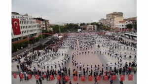 1919 kişi aynı anda 