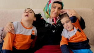 En büyük hayali engelli çocuklarının 'anne' demesi