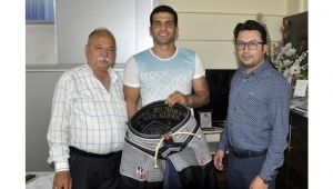 Esnaf Kefalet Başkanı Coşkun'dan Turgutlulu güreşçiye destek