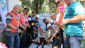 Manisa Tarzanı, mezarı başında anıldı