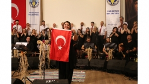 Belediye Halk Müziği Korosu sezonu muhteşem konserle noktaladı