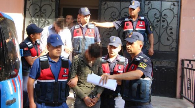 Jandarma alıcı gibi davrandı, uyuşturucu satan 2 şüpheli tutuklandı