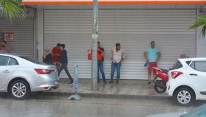 Turgutlu'da sağanak etkili oldu