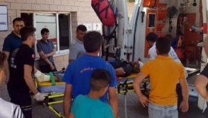 Elektrik akımına kapılıp 5 metre yükseklikten düşen kişi ağır yaralandı