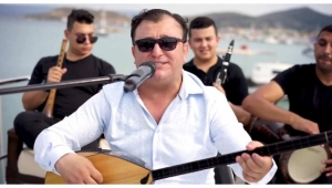 Kasabalı müzisyenden ses getiren klip (VİDEO)
