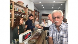 Musay Baharat ve Bakliyat Turgutlu’da açıldı